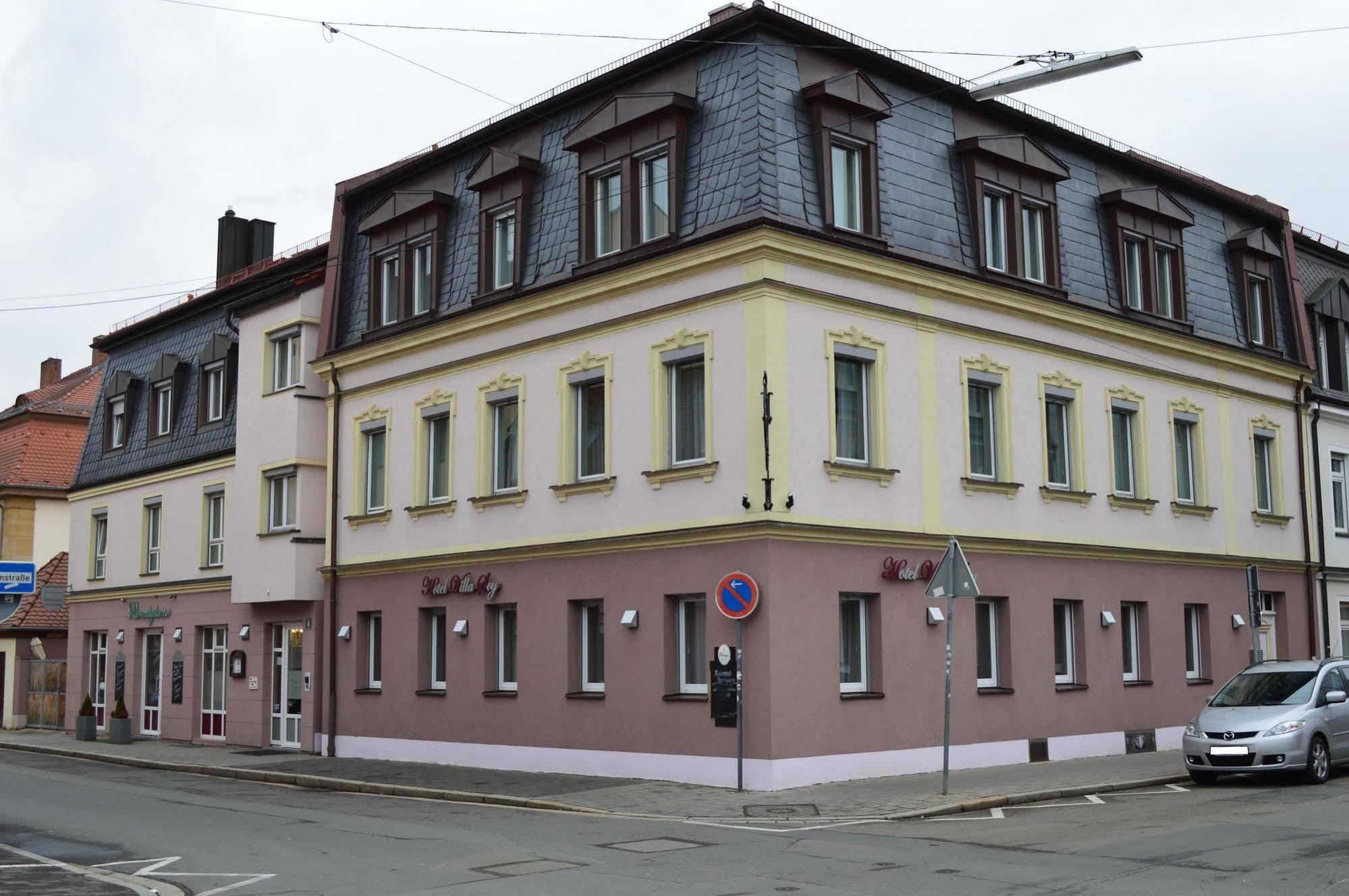 Hotel Erde