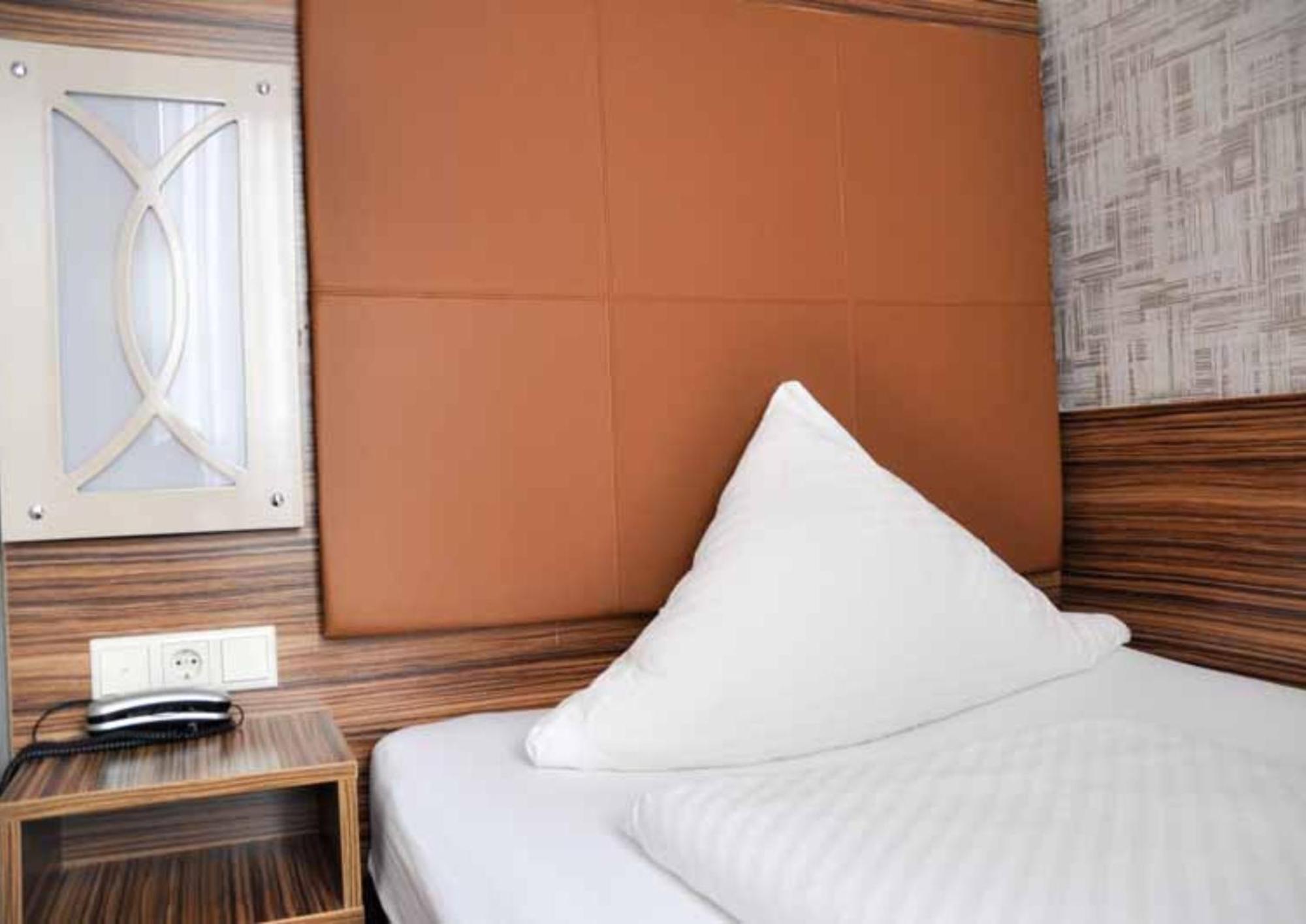 Hotel Erde 3*