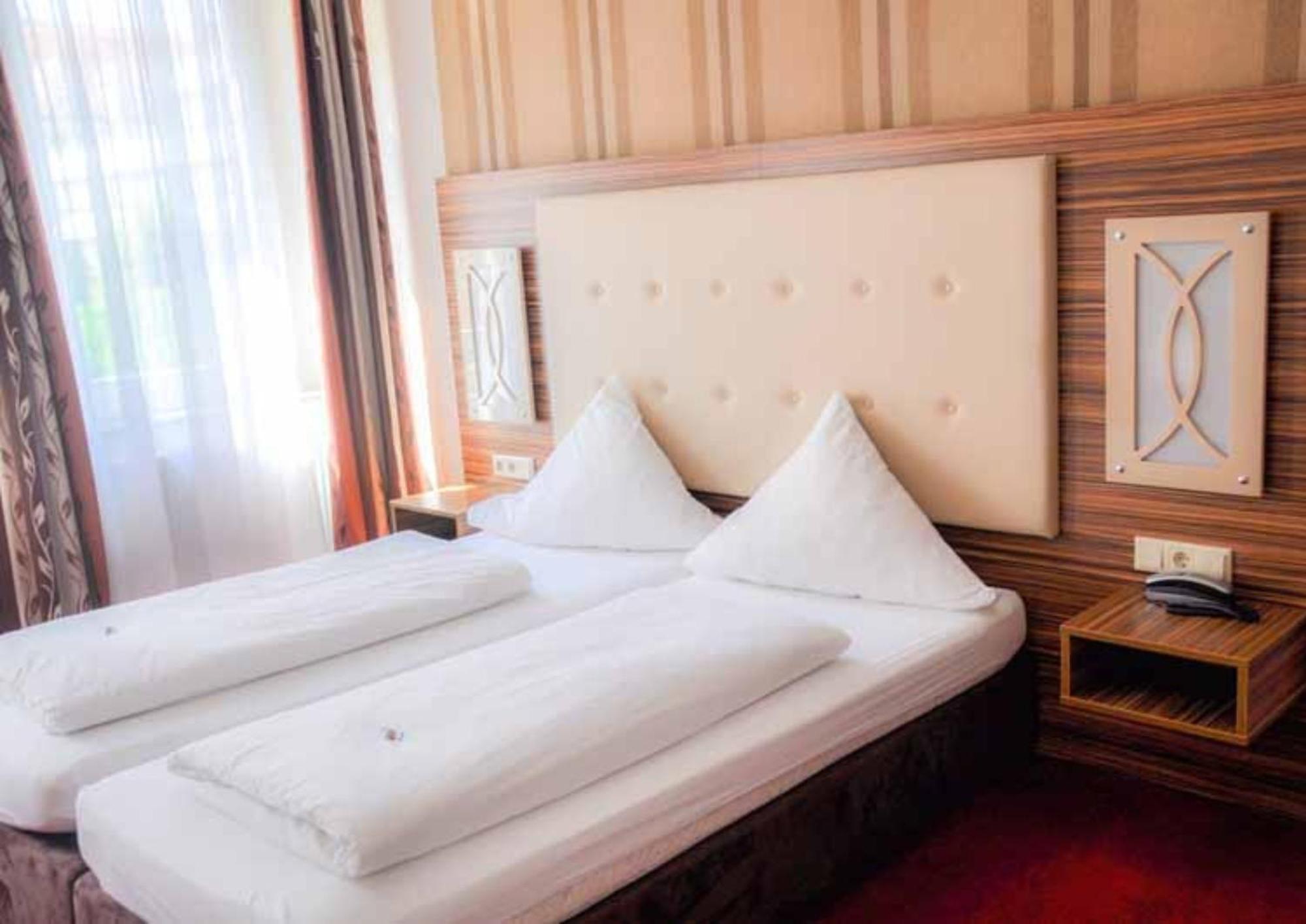 Hotel Erde 3*