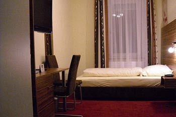 Erde 3* Erlangen