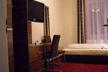 Hotel Erde 3*