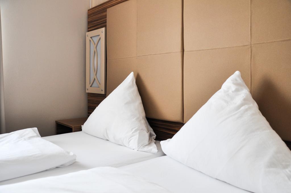 Hotel Erde 3*