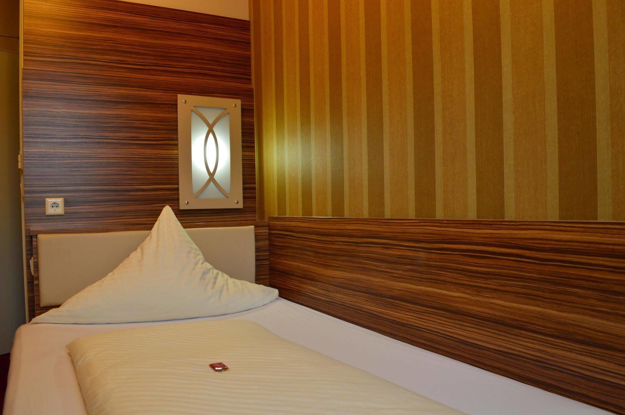 Hotel Erde